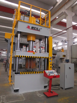 Cuatro máquina de la prensa de la embutición profunda del pilar 200T para los utensilios de la cocina